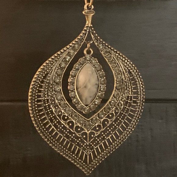 Boho Filigree and Stone Pendant Necklace - Picture 1 of 5